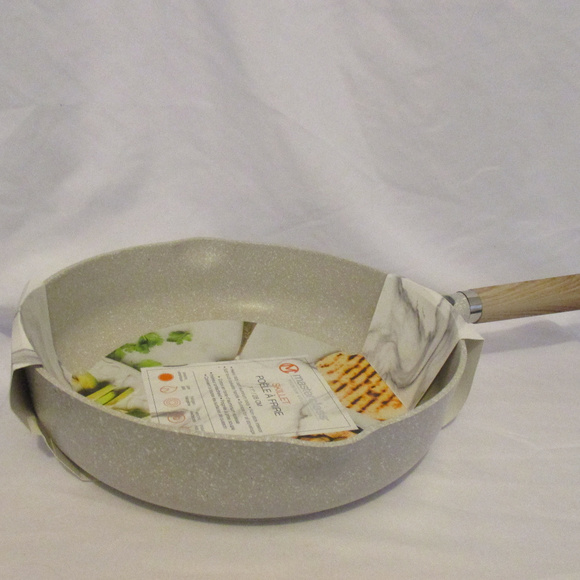 Masterclass Kitchen Masterclass Premium Cookware Collection Skillet